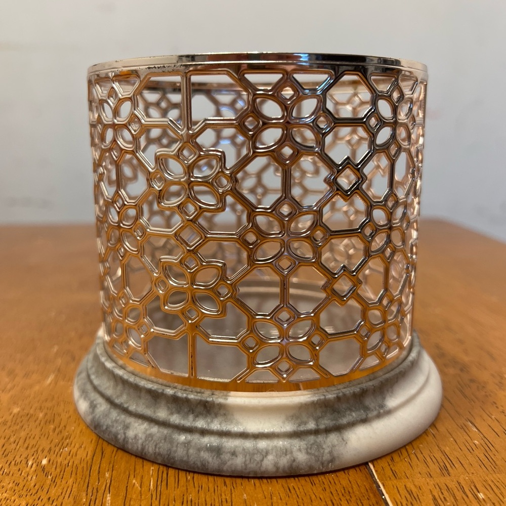 Bath & Body Works Light Rose Gold Marble 3 Wick Candle Holder